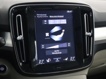 Volvo XC40 Crossover 2.0 D4 190KM 2018 Volvo XC40 D4 AWD, 187 KM, 4X4, Automat, Skóra, zdjęcie 14