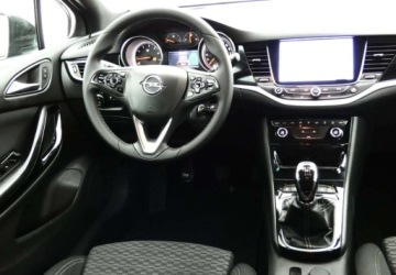 Opel Astra J GTC 1.4 Turbo ECOTEC 140KM 2016 Opel Astra Opel Astra 1.4 Turbo 1.4 Benzyna 140KM, zdjęcie 11