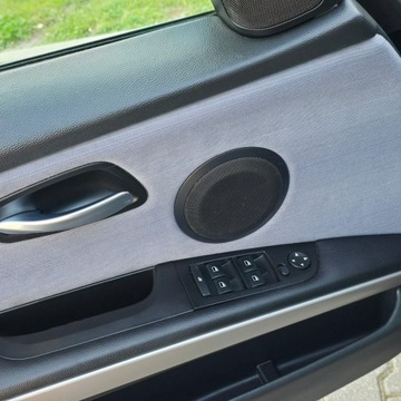 BMW Seria 3 E90-91-92-93 Touring E91 2.0 320i 150KM 2005 BMW 320 Seria 3 E90/E91/E92/E93 2.0 Benzyna, zdjęcie 24