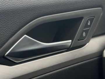 Volkswagen Golf VIII Hatchback 1.5 TSI EVO 150KM 2023 Volkswagen Golf 1.5 TSI Life, Manual, FV23, Gwarancja, 1 wlasciciel 1.5, zdjęcie 30