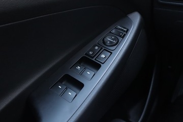 Hyundai Tucson III SUV 1.6 GDI 132KM 2016 Hyundai Tucson 1.6 GDI, Salon Polska, zdjęcie 19