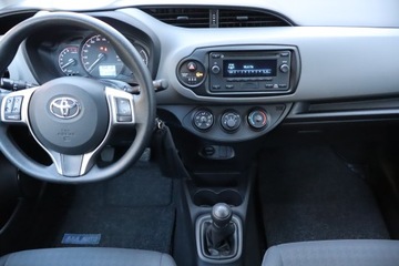 Toyota Yaris III Hatchback 5d Facelifting 1.0 VVT-i 69KM 2017 Toyota Yaris 1.0 VVT-i, Salon Polska, Serwis ASO, zdjęcie 11