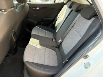 Kia Stonic I Crossover 1.0 T-GDI 120KM 2018 Kia Stonic 1.0 120 KM Kamera cofania CarPlay, zdjęcie 13