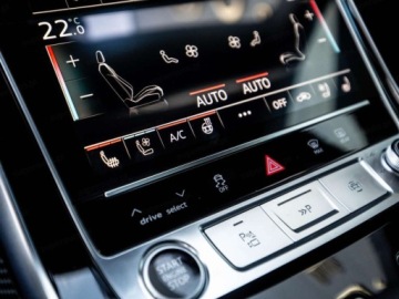 Audi Q8 SUV 3.0 50 TDI 286KM 2025 AUDI Q8 / E-Tron Q8 50 TDI quattro Suv 3.0 (286KM) 2025, zdjęcie 9