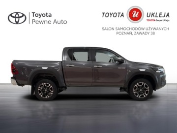 Toyota Hilux VIII Podwójna kabina Facelifting 2024 2.8 D-4D 204KM 2025 Toyota Hilux 2.8 D-4D mHEV Double Cab Executive 4x, zdjęcie 3