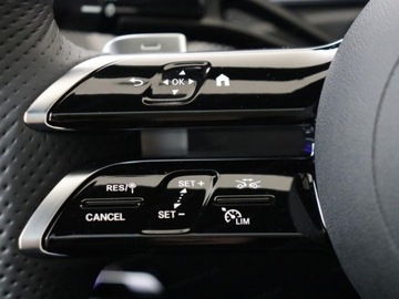 Mercedes CLE Coupe 2.0 200 204KM 2025 MERCEDES-BENZ CLE 200 4-Matic AMG Line 2.0 (204KM) 2025, zdjęcie 5