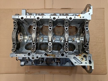 СТОЙКА БЛОКА ДВИГАТЕЛЯ BMW N63B44B 4.4 7639448 ДЛЯ РЕГЕНЕРАЦИИ