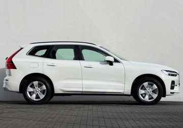 Volvo XC60 II Crossover Facelifting 2.0d B4 197KM 2022 Volvo XC 60 LED Podgrzewana kierownica i fotele Kamera FVAT23 Salon PL, zdjęcie 2