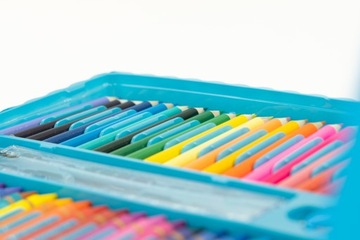 ХУДОЖЕСТВЕННЫЙ НАБОР ДЛЯ РАСКРАСКИ 208 элементов