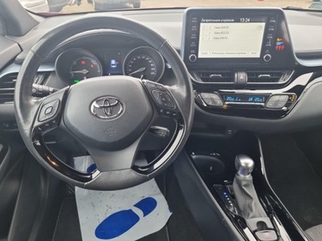 Toyota C-HR I Crossover Facelifting 1.8 Hybrid 122KM 2020 Toyota C-HR 1.8 Hybrid Style Toyota C-HR 1.8 Hybri, zdjęcie 13