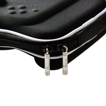 IRIS Cover, защитный чехол с Joy-Cons для Switch/OLED, черный