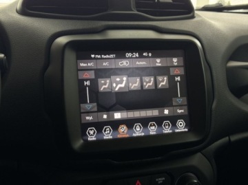 Jeep Renegade SUV Plug-In Seria 2/3 1.3 Turbo 4xe PHEV 190KM 2021 Jeep Renegade T4 Limited 4XE Plug In CarPlayAndroid Auto Nawigacja, zdjęcie 25