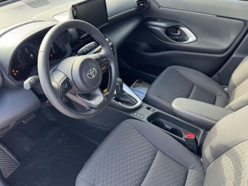 Toyota 2025 Od ręki - Comfort 1.5 Hybrid 116KM | Tempomat adaptacyjny!, zdjęcie 5