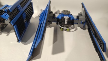LEGO Star Wars: 10131 — Коллекция TIE