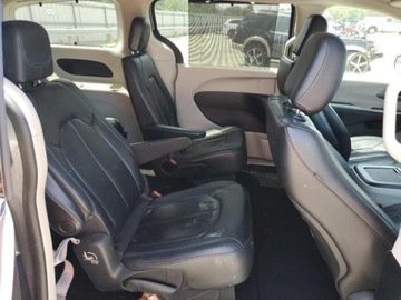 Chrysler Pacifica II 2021 Chrysler Pacifica Touring L, 2021r., 3.6L 3.6 Benzyna 287KM, zdjęcie 9