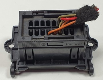 HNÍZDO DIAGNOSTIKA OBD2 MERCEDES R-KL W251