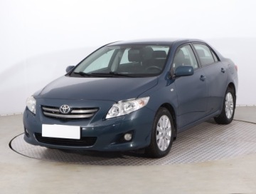 Toyota Corolla X Sedan 1.4 D-4D 90KM 2008 Toyota Corolla 1.4 D-4D, Salon Polska, Automat, zdjęcie 1