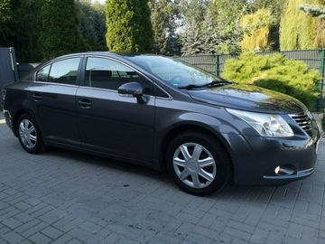 Toyota Avensis III Sedan 1.8 Valvematic 147KM 2011 Toyota Avensis 1.8 16v 147KM Klimatronic Tempomat, zdjęcie 3