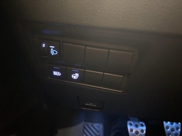 Toyota Yaris IV Hatchback 1.5 Dynamic Force 125KM 2022 Toyota Yaris 1.5 GR Sport IV (2020-) Toyota Yaris, zdjęcie 18