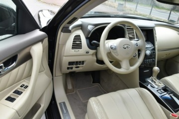 Infiniti FX II 2011 Infiniti FX 35 AWD 3.5 V6 277KM 2011r., zdjęcie 19