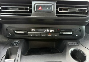 Citroen Berlingo III Osobowy M 1.5 BlueHDi 102KM 2020 Citroen Berlingo OFERTA BLACK WEEK 1.5 BlueHDi 102KM M5 Shine Salon PL ASO, zdjęcie 22