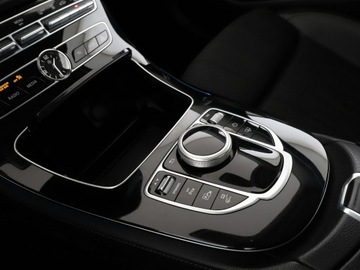 Mercedes Klasa E W213 Limuzyna 2.0 300de 316KM 2019 Mercedes E 300 FV23 E300de Automat Avantgarde Navi, zdjęcie 29