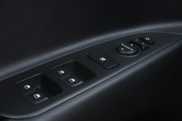 Kia Stonic I Crossover Facelifting 1.0 T-GDI 100KM 2022 Kia Stonic 1.0 T-GDI, Serwis ASO, VAT 23%, Klima, zdjęcie 16