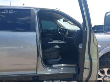  RAM 2500 Laramie 64 Box 2022 6.7l 6.7 Diesel 370KM, zdjęcie 9