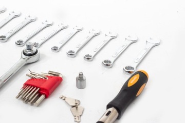 ИНСТРУМЕНТАЛЬНЫЙ КЕЙС НАБОР КЛЮЧЕЙ ИНСТРУМЕНТЫ 1750 ЭЛЕМЕНТОВ СУПЕР НАБОР