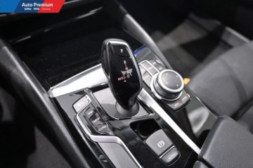 BMW Seria 5 G30-G31 Limuzyna 520i 184KM 2020 BMW Seria 5 520iFV23LED Fog lightsFotel SportowySport Line 2.0 Benzyna, zdjęcie 5