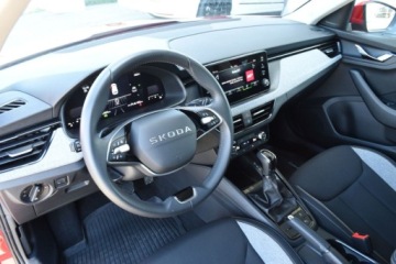 Skoda Kamiq Crossover Facelifting 1.0 TSI 115KM 2025 Skoda Kamiq SalonPL Selection DSG LEDKESSYTEMPOMATPakiet Winter Premium FV, zdjęcie 8
