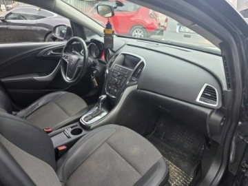 Opel Astra J 2013 Opel Astra Sports Tourer 2.0 CDTI 163 KM, Automat,, zdjęcie 26