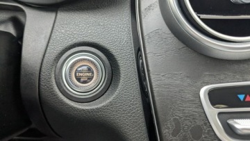 Mercedes Klasa C W206 2021 Mercedes C 300 2.0DE 317PS ZAREJESTROWANY, zdjęcie 33