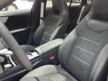 Mercedes CLA C118/X118 Shooting Brake Facelifting 1.3 200 163KM 2025 CLA 200 AMG Line Shooting Brake 1.3 (163KM) 2025, zdjęcie 6