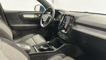 Volvo XC40 Crossover Facelifting 2.0 B3 163KM 2022 Volvo XC 40 B3 Core Automat Kombi, zdjęcie 13