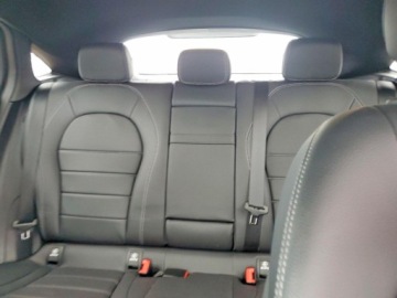 Mercedes GLC C254/X254 2023 Mercedes-Benz GLC 300 Coupe 4matic 2023 2.0 Benzyna 255KM, zdjęcie 11