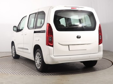 Toyota 2020 Toyota ProAce City Verso 1.5 D-4D, Salon Polska, zdjęcie 3