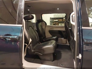 Chrysler Pacifica II 2022 Chrysler Pacifica Touring L 2022 3.6l 3.6 Benzyna 287KM, zdjęcie 13