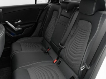 Mercedes Klasa A W177/V177 Sedan Facelifting 2.0 200d 150KM 2023 Mercedes A 200 GD8K606#200 d Progressive 8G-DCT, zdjęcie 20