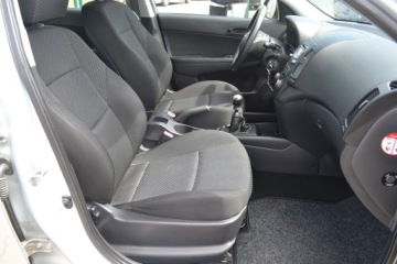Hyundai i30 I CW 1.6 CRDi 90KM 2009 Hyundai i30 z Niemiec,Opłacony, zdjęcie 8