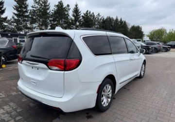Chrysler Pacifica II 2017 Chrysler Pacifica 2017 Chrysler Pacifica 3.6L - w Polsce po oplatach i akc, zdjęcie 2
