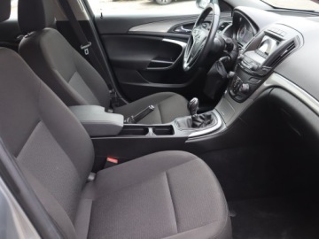 Opel Insignia I Sports Tourer Facelifting 1.4 Turbo ECOTEC LPG 140KM 2014 Opel Insignia 1.4 Turbo, Klima, Tempomat, zdjęcie 8