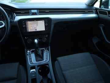Volkswagen Passat B8 Variant Facelifting 2.0 TSI 190KM 2019 VW Passat 2.0 TSI, Salon Polska, 1. Właściciel, zdjęcie 7