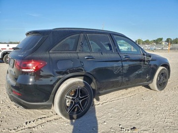 Mercedes GLC C253 2021 Mercedes-Benz GLC 300 4Matic 2021 2.0 Benzyna 255KM, zdjęcie 3