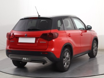 Suzuki Vitara III SUV Facelifting 1.0 BoosterJet 111KM 2019 Suzuki Vitara 1.0 BoosterJet, Salon Polska, zdjęcie 4