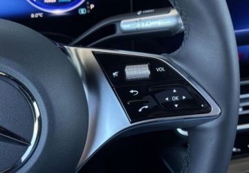 Mercedes CLA C118/X118 2025 Mercedes-Benz CLA 200 Pakiet Advanced Plus z Dodatkami Cyfrowymi zarejestr, zdjęcie 25