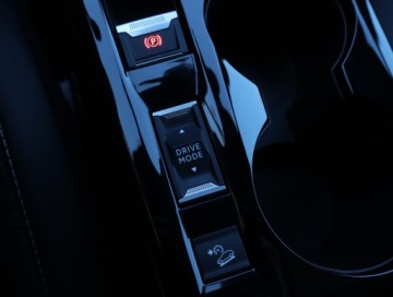 Peugeot 2008 II SUV Facelifting 1.2 PureTech 130KM 2024 Peugeot 2008 1.2 PureTech, Salon Polska, zdjęcie 17