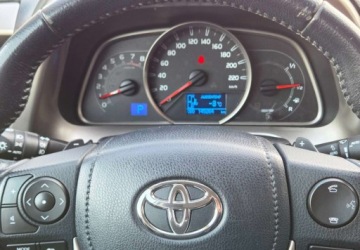 Toyota RAV4 IV MPV Valvematic 150 152KM 2015 Toyota RAV4 2,0 152km Benzyna 4x4 Automat 2.0 Benzyna 152KM, zdjęcie 13