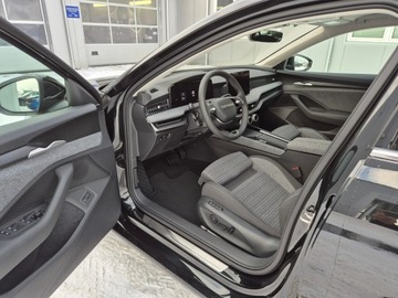 Skoda Superb IV Liftback 2.0 TDI 193KM 2025 Skoda Superb Edition 130 2.0 TDI DSG 4x4 Auto z pl, zdjęcie 9