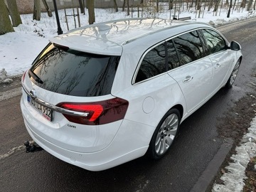 Opel Insignia I Country Tourer 2.0 CDTI Ecotec 170KM 2016 Opel Insignia OPC COSMO 2.0 CDTI 170 KM Navi Alu19, zdjęcie 9